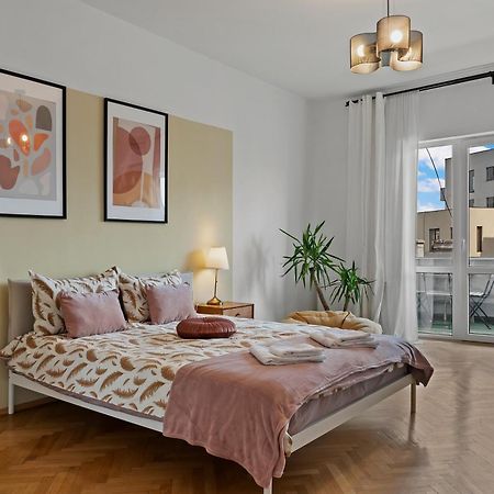 Ultracentral Dreamland Apartment 3 Bdrm Bucarest Exterior foto